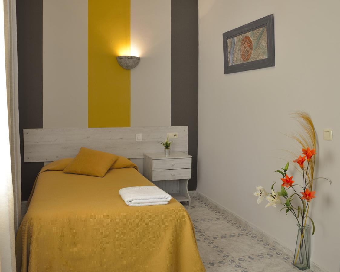 Cuatro Caminos Hotel Piedrabuena Kültér fotó